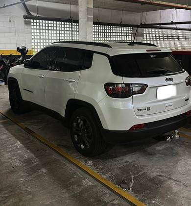 JEEP COMPASS 1.3 T270 TURBO FLEX LONGITUDE AT6 JEEP COMPASS 1.3 T270 TURBO FLEX LONGITUDE AT6